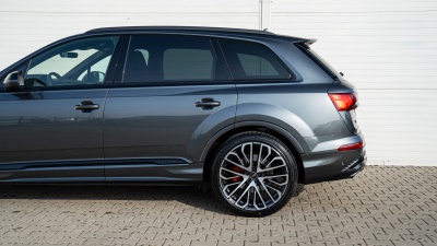 AUDI Q7 3.0 TDI Quattro S line (pohľad do interiéru)