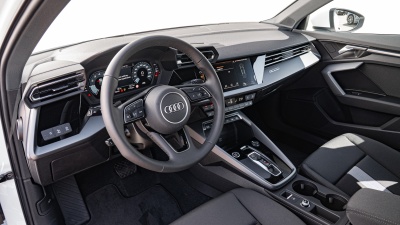 AUDI A3 Sportback 1.5 TFSI (pohľad do interiéru)