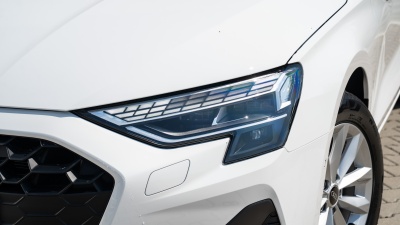 AUDI A3 Sportback 1.5 TFSI (pohľad do interiéru)