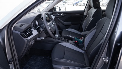 Škoda Kamiq 1.0 TSI Drive 130 Plus (pohľad do interiéru)