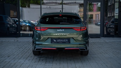 Kia ProCeed 1.5 T-GDi GT-Line (pohľad spredu)