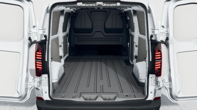 VW Transporter Basis LR 2.0 TDI (pohľad do interiéru)