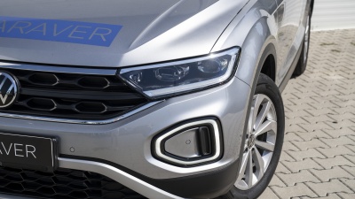 VW T-Roc 1.5 TSI Limited (pohľad do interiéru)