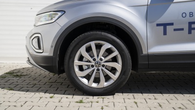 VW T-Roc 1.5 TSI Limited (pohľad do interiéru)