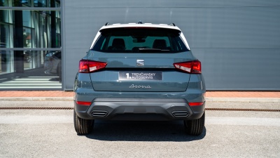 SEAT Arona 1.0 TSI Style Family (pohľad zozadu)