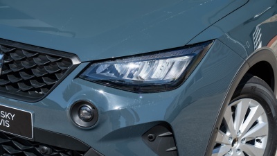 SEAT Arona 1.0 TSI Style Family (pohľad do interiéru)