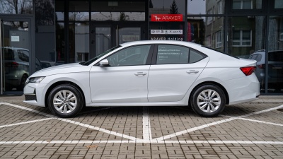 Škoda Octavia 1.5 TSI Drive 130 (pohľad do interiéru)