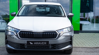 Škoda Octavia 1.5 TSI Selection (pohľad zboku)
