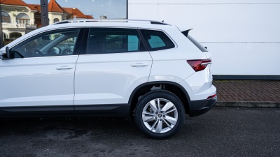 Škoda Karoq 1.5 TSI 130 Drive (pohľad do interiéru)