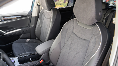 VW Tayron 2.0 TDI Elegance 4x4 (pohľad do interiéru)