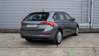 Škoda Scala 1.0 TSI  (pohľad spredu)