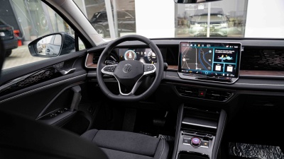 VW Tayron 2.0 TDI Elegance 4x4 (pohľad do interiéru)