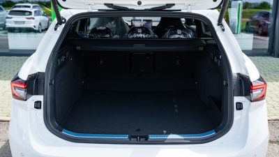Škoda Superb Combi 1.5 TSI iV Sportline (pohľad do interiéru)