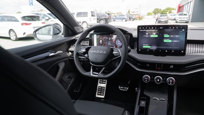 Škoda Superb Combi 1.5 TSI iV Sportline