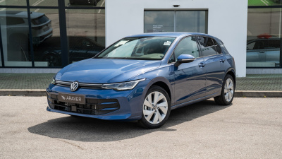 VW Golf 1.5 eTSI Limited (základný pohľad)
