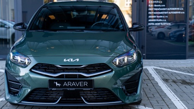 Kia Proceed 1.5 T-GDi GT-Line (pohľad do interiéru)