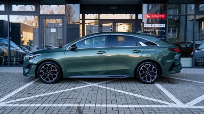 Kia Proceed 1.5 T-GDi GT-Line (pohľad zboku)