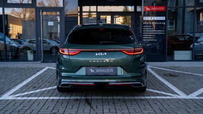 Kia Proceed 1.5 T-GDi GT-Line (pohľad spredu)