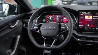 Škoda Octavia Combi 1.5 TSI Sportline (pohľad do interiéru)
