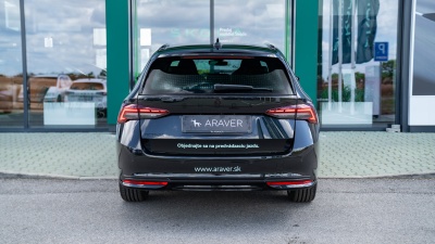 Škoda Octavia Combi 1.5 TSI Sportline