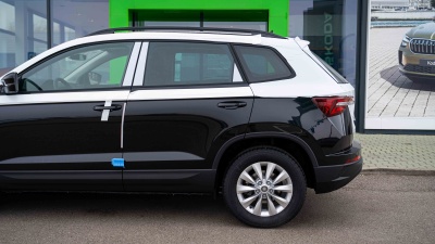 Škoda Karoq 2.0 TDI Selection 4x4 (pohľad do interiéru)