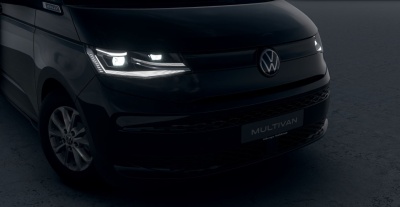VW Multivan Bulli Long 2.0 TDI (pohľad do interiéru)