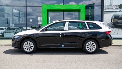 Škoda Octavia Combi 1.5 TSI Drive (pohľad do interiéru)