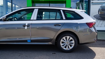 Škoda Octavia Combi 1.5 TSI Drive (pohľad do interiéru)