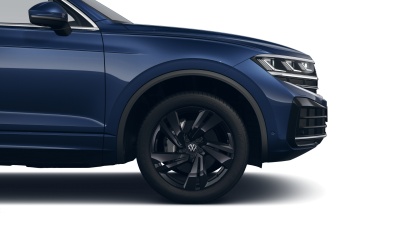 VW Touareg 3.0 TDI Elegance Limited (pohľad do interiéru)