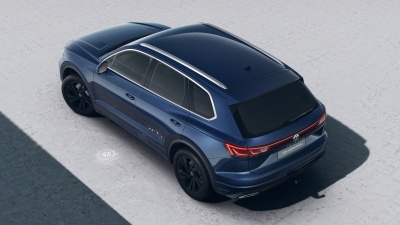 VW Touareg 3.0 TDI Elegance Limited (pohľad do interiéru)