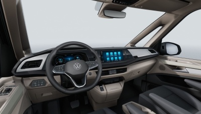 VW Multivan Bulli Long 2.0 TDI (pohľad do interiéru)