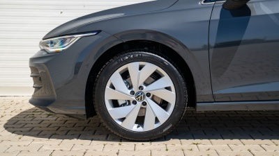 VW Golf Variant 1.5 eTSI Limited