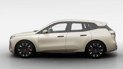 BMW iX 60 xDrive (pohľad zozadu)