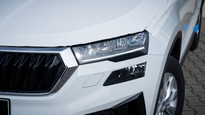Škoda Karoq 2.0 TDI Selection 4x4  (pohľad do interiéru)
