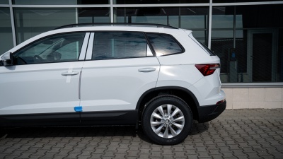 Škoda Karoq 2.0 TDI Selection 4x4  (pohľad do interiéru)