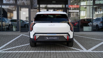 Kia EV3 Air (pohľad spredu)