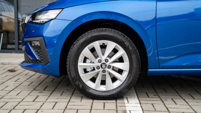 Škoda Scala 1.0 TSI Drive 130 Plus (pohľad do interiéru)