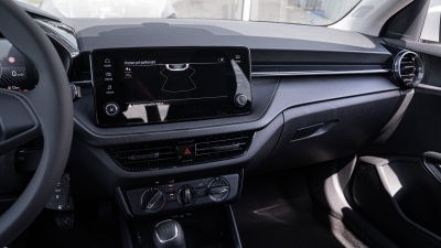 Škoda Fabia 1.0 TSI Drive 130 (pohľad do interiéru)