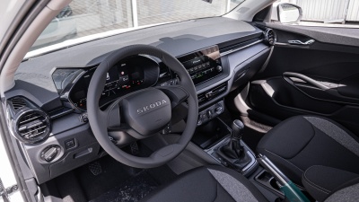 Škoda Fabia 1.0 TSI Drive 130 (pohľad do interiéru)