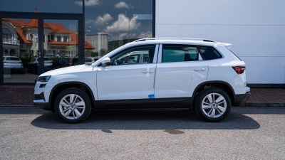 Škoda Karoq 1.5 TSI Drive 130 (pohľad zozadu)