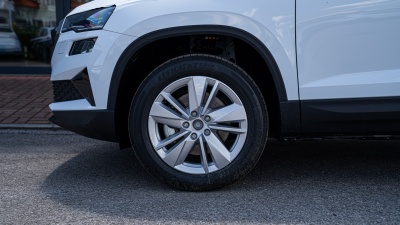 Škoda Karoq 1.5 TSI Drive 130 (pohľad do interiéru)