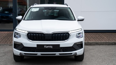Škoda Kamiq 1.5 TSI Selection (pohľad zozadu)