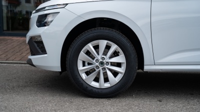 Škoda Kamiq 1.5 TSI Selection (pohľad do interiéru)