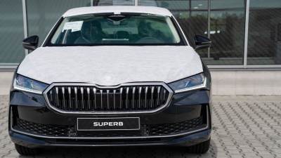 Škoda Superb 2.0 TDI Top Selection 4x4 (pohľad do interiéru)
