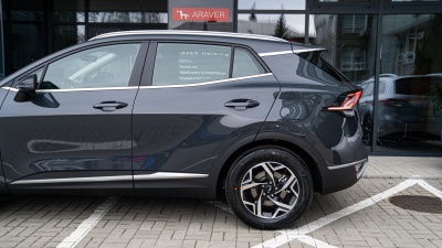 Kia Sportage 1.6 T-GDi Silver (pohľad do interiéru)