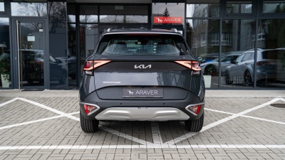 Kia Sportage 1.6 T-GDi Silver (pohľad spredu)
