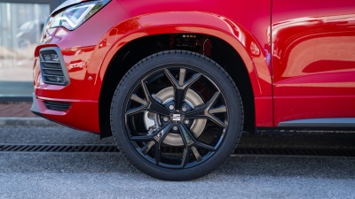 SEAT Ateca 1.5 TSI FR Black (pohľad do interiéru)