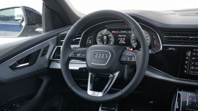 AUDI Q8 3.0 TFSIe Quattro PHEV