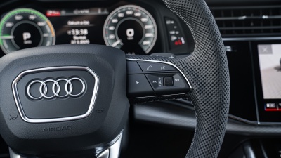 AUDI Q8 3.0 TFSIe Quattro PHEV