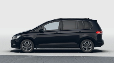 VW Touran 1.5 TSI Limited (pohľad zboku)